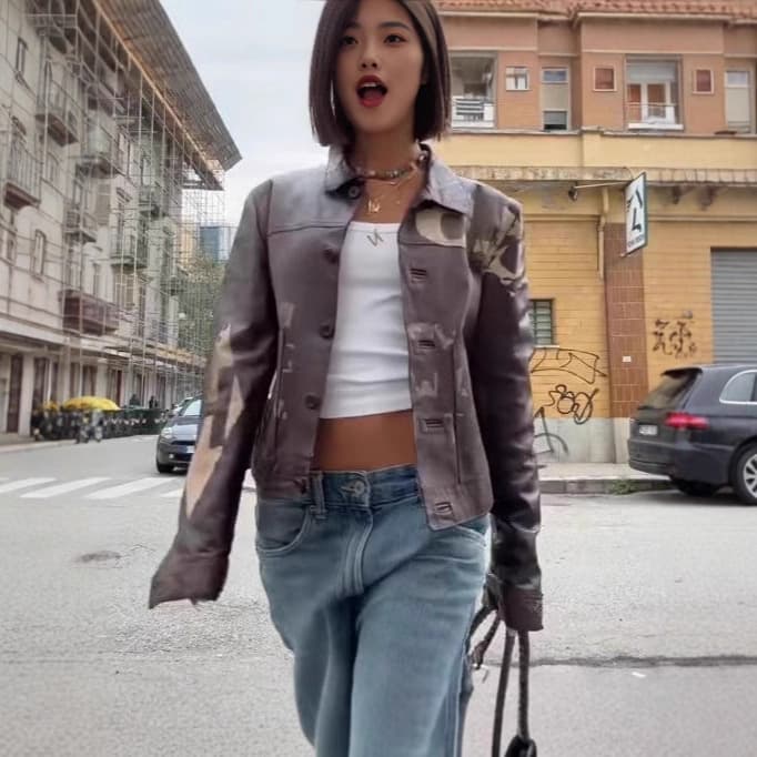 Product image: Fashionable Minimalist Versatile Printed Leather Short Jacket With Long Sleeves