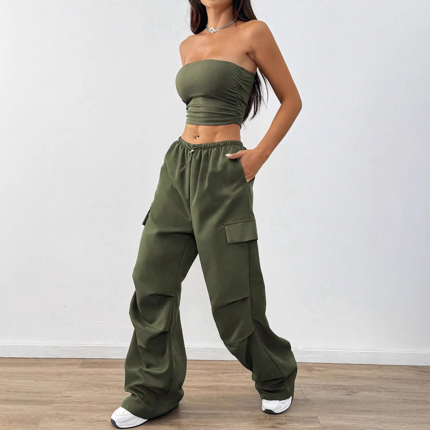 Product image: Womens Solid-Color Casual Tube Top And Overalls Two-Piece Set